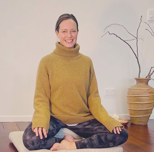 The Power of Holistic Tools to Help Promote Your Body’s Natural Healing Ability with Sarah Lamb